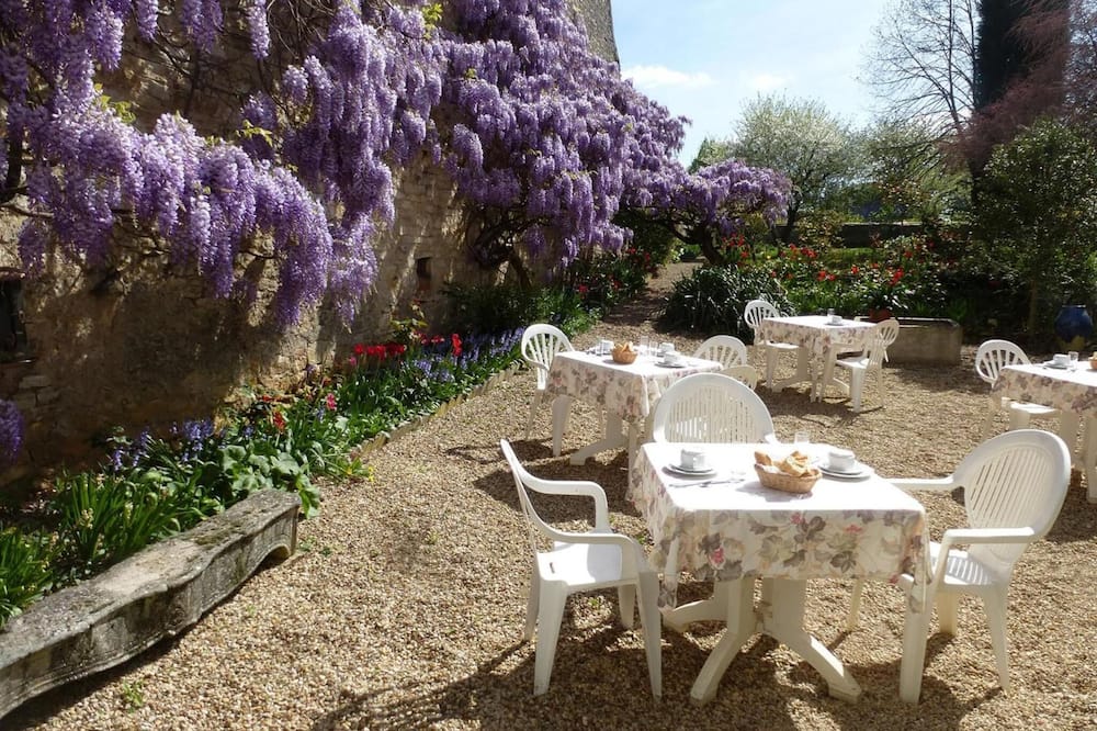 Hôtel De La Ferté 写真