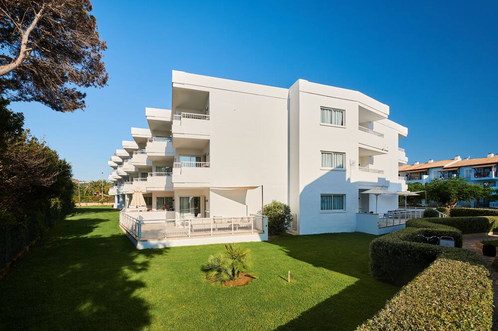 ヒポテルス アパルタメントス カラ ボナ 写真