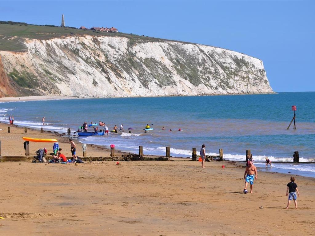 Endeavour House 写真