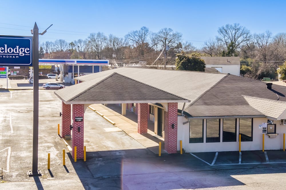 トラベロッジ バイ ウィンダム ジャクソン I-40 エキジット 82 写真