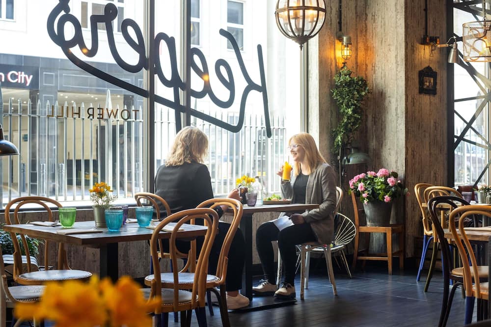 ノボテル ロンドン タワー ブリッジ 写真