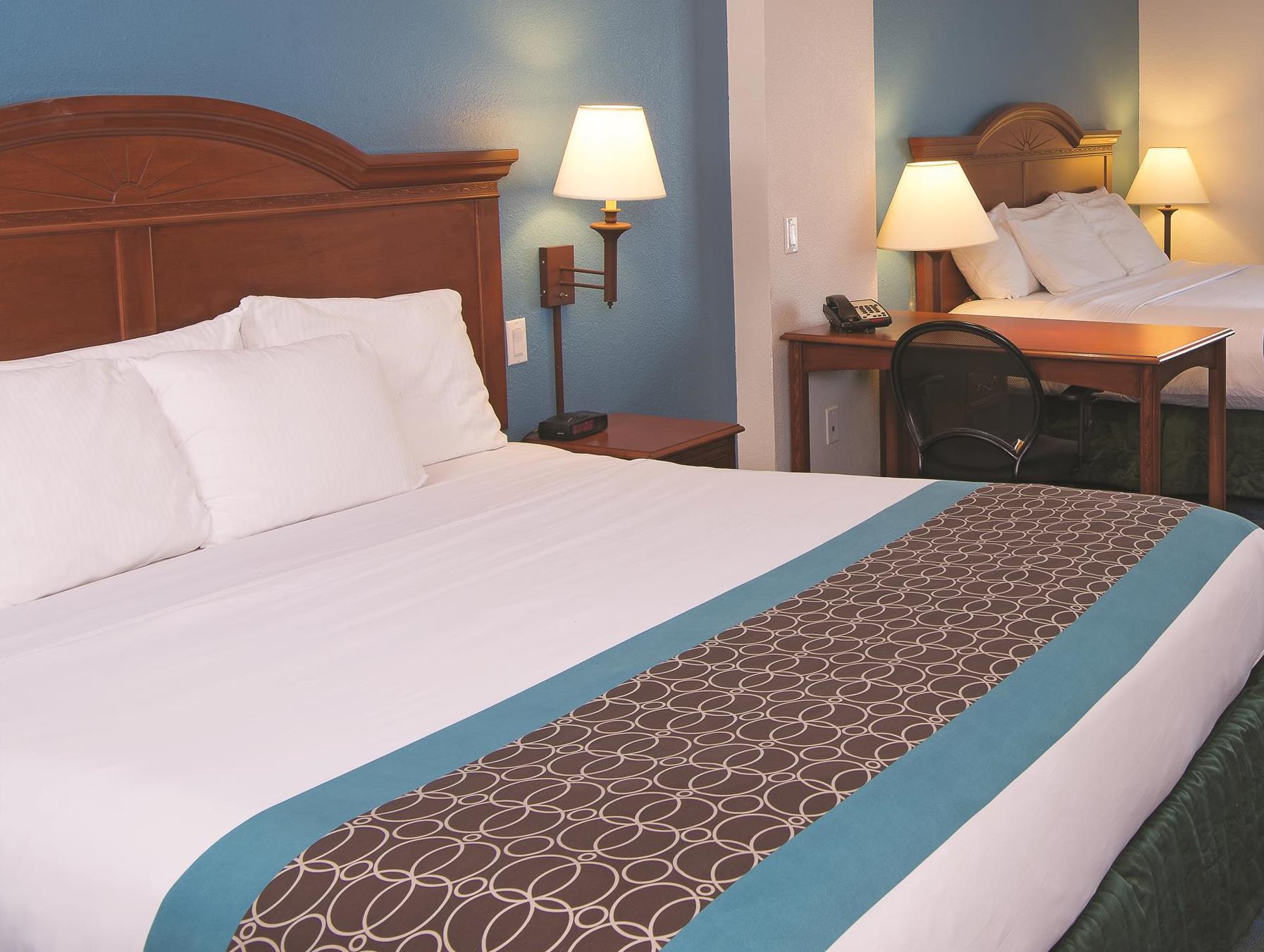 ラ キンタ イン アンド スイーツ バイ ウィンダム ラピッド シティ 写真