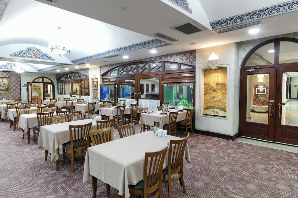 ホテル エル ルハ 写真