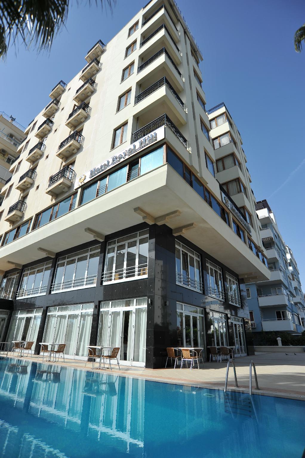 ホテル ロイヤル ヒル 写真