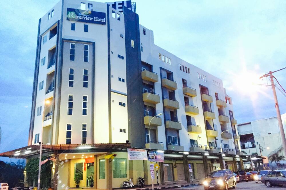 リバービュー ホテル 写真