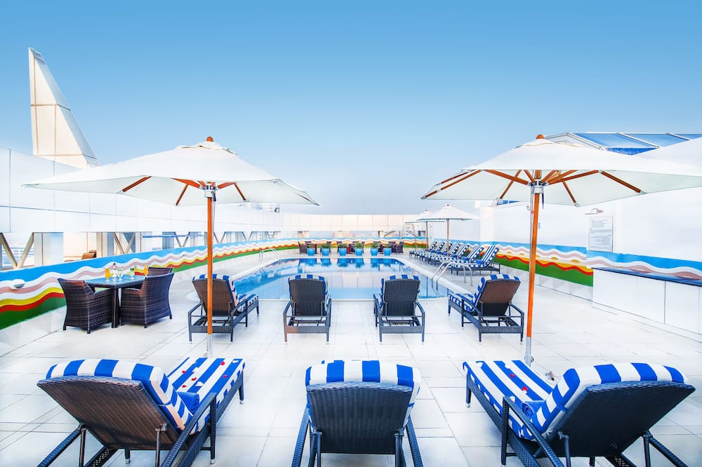 グランド エクセルシオール ホテル ブル ドバイ 写真