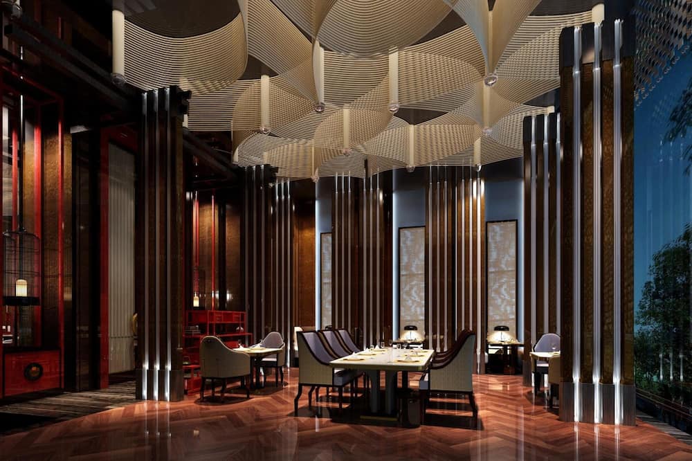 ワンダ レルム竜岩 写真