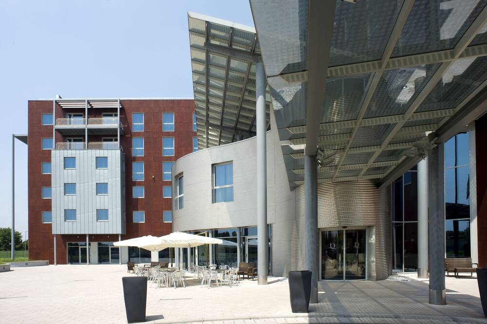 ドミナ ミラノ フィエラ 写真