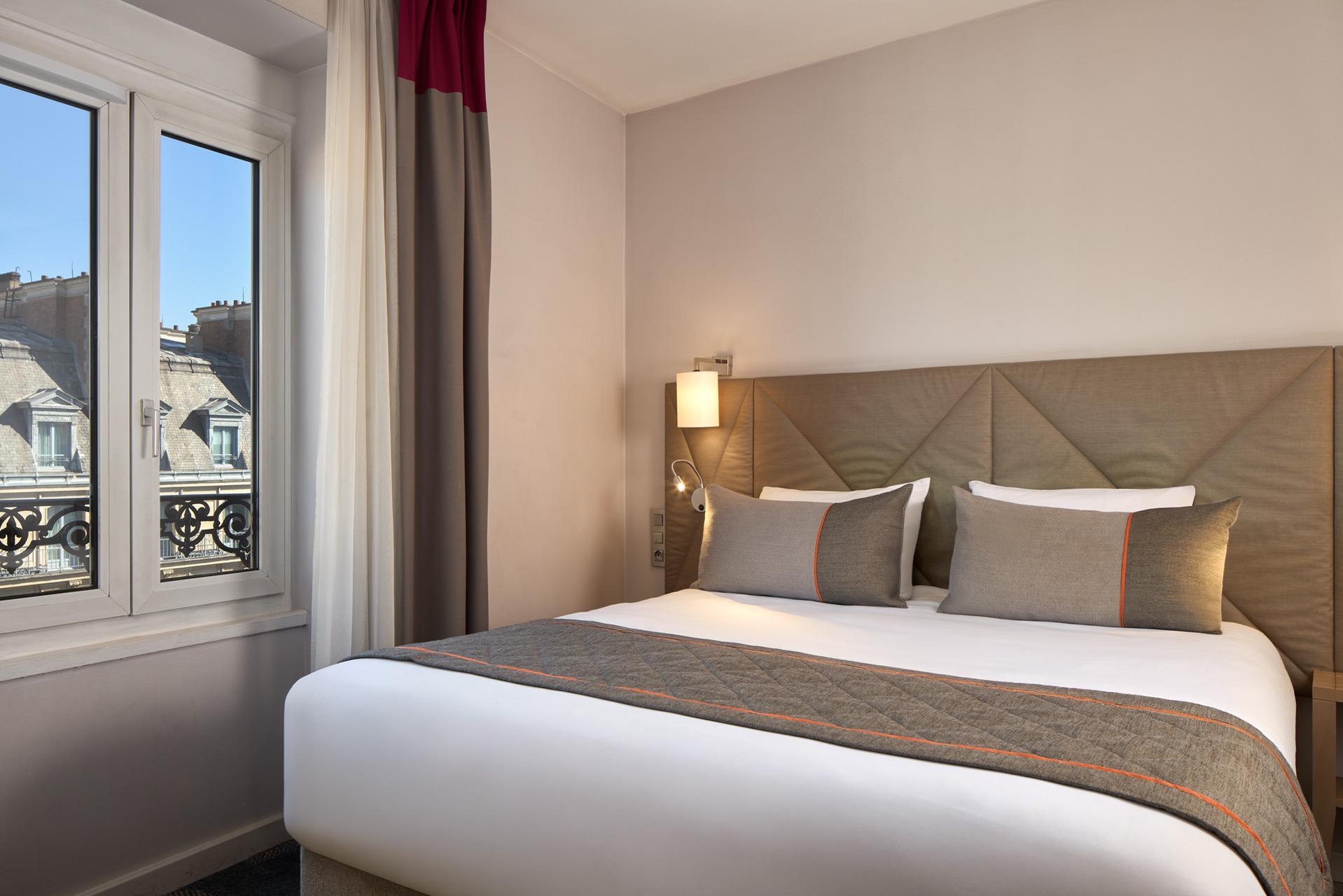 ティモテル オペラ マドレーヌ 写真