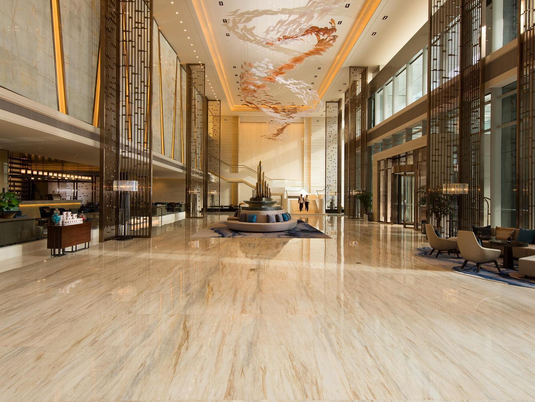 ダブルツリー バイ ヒルトン アンシュン 写真