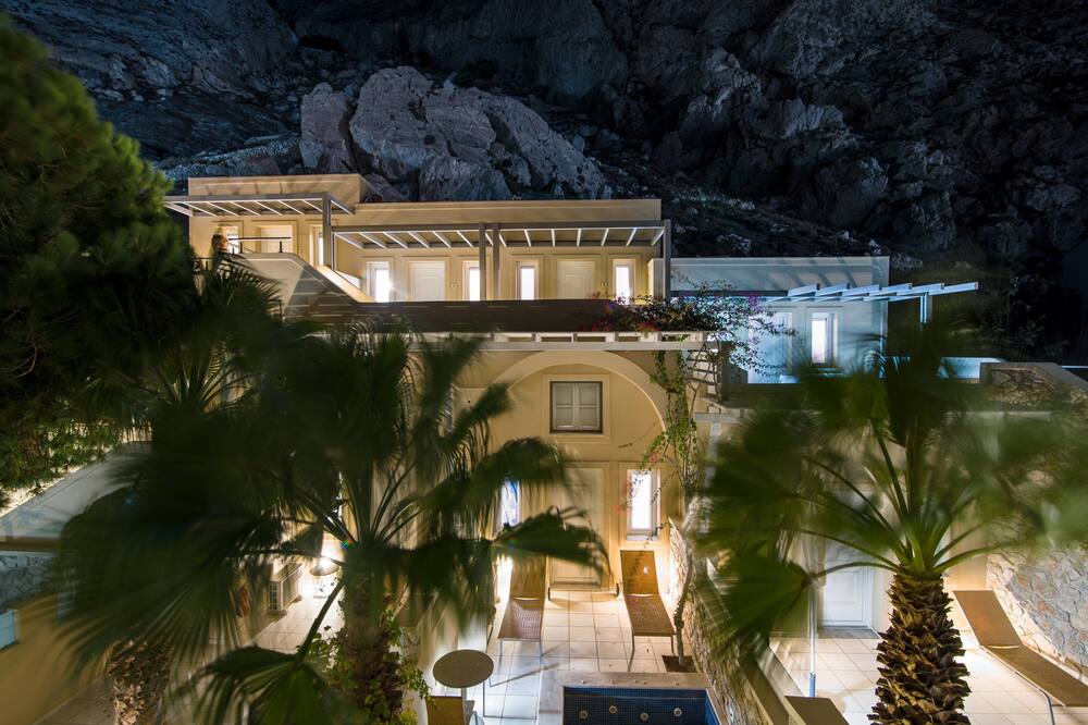 アンティネア スイーツ ホテル ＆ スパ 写真