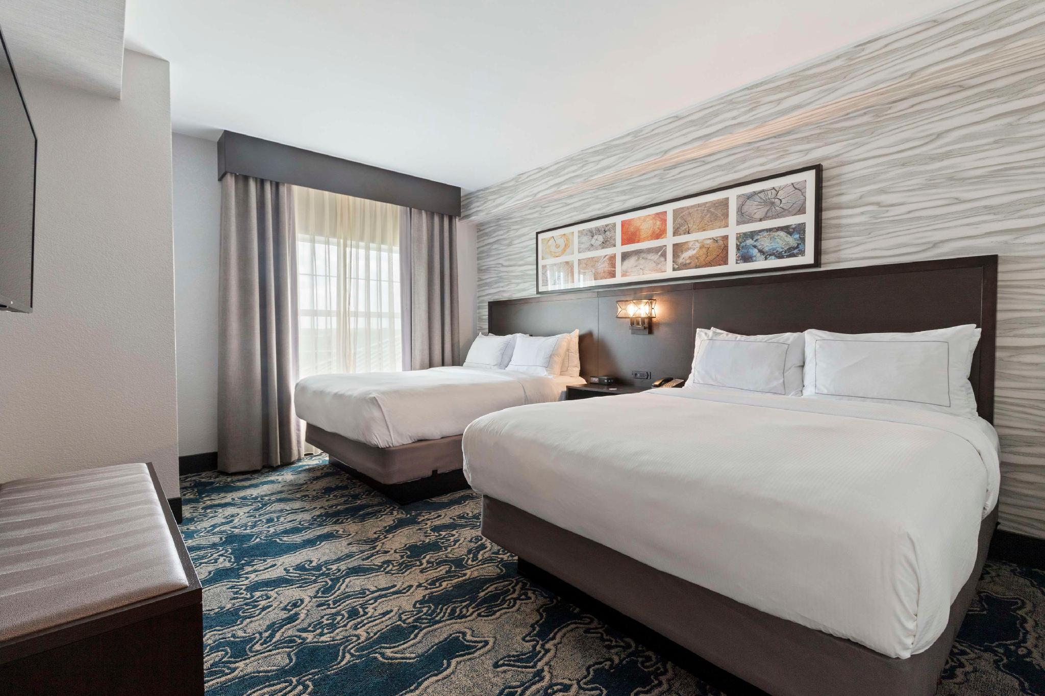 DoubleTree by Hilton Front Royal Blue Ridge Shadows 写真
