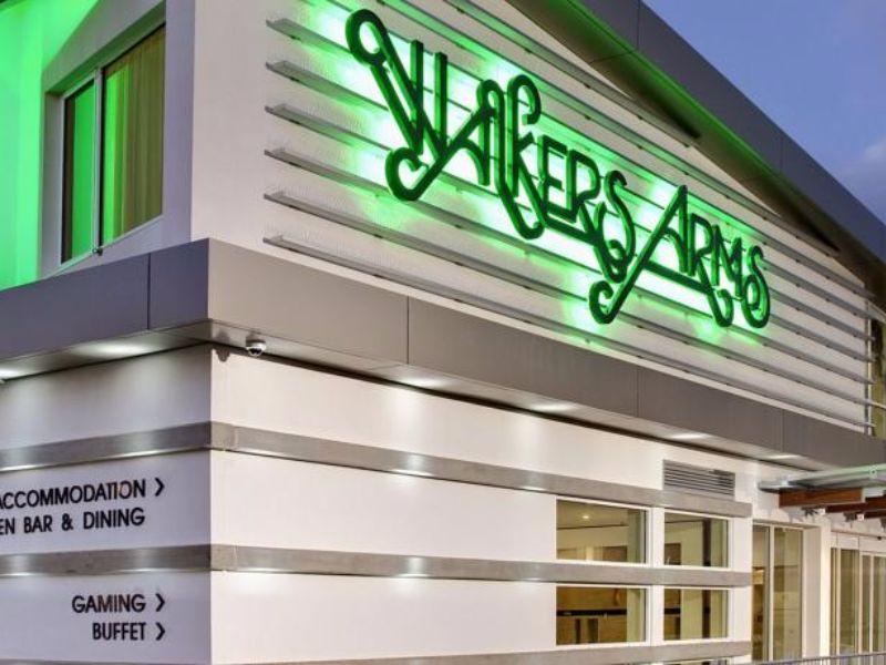 ウォーカーズ アームズ ホテル 写真