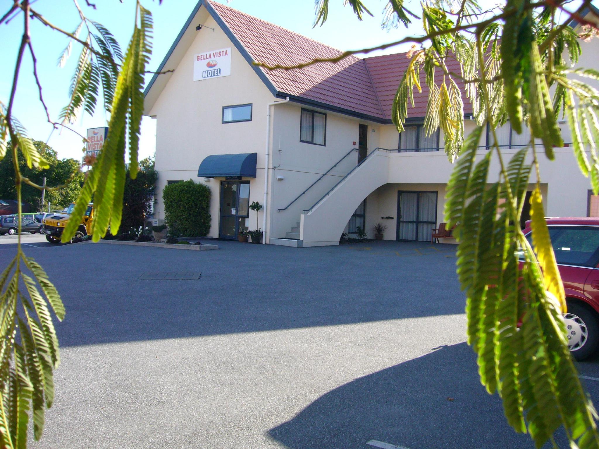 ベラ ビスタ モテル レイク ワナカ 写真