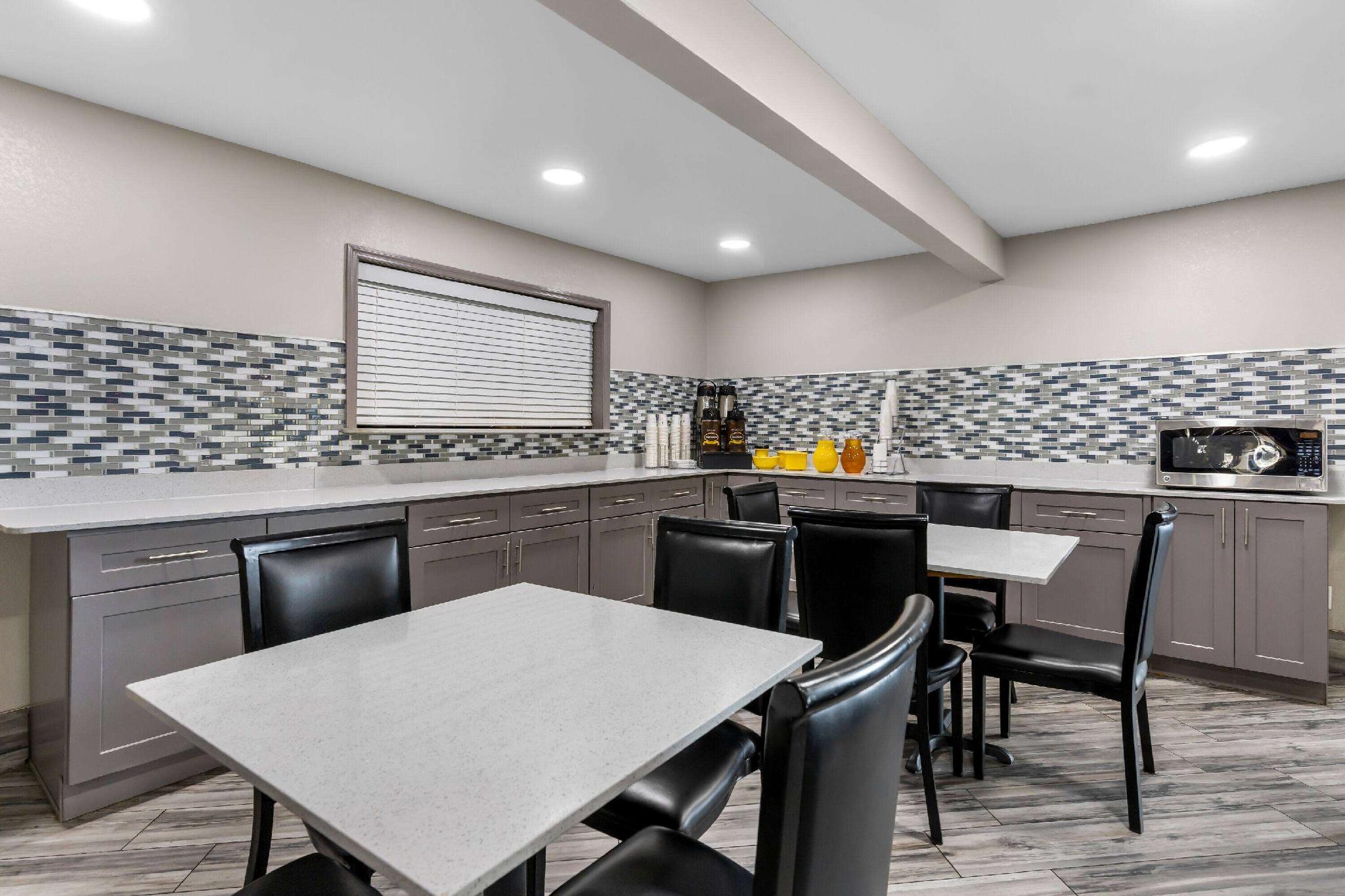 スーパー 8 バイ ウィンダム ディクソン 写真