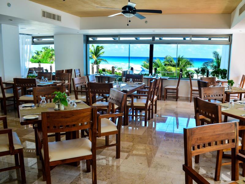 フラミンゴ カンクン オールインクルーシブ 写真