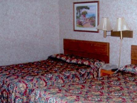 プレザント バレー モーター ウエスト ストックブリッジ 写真