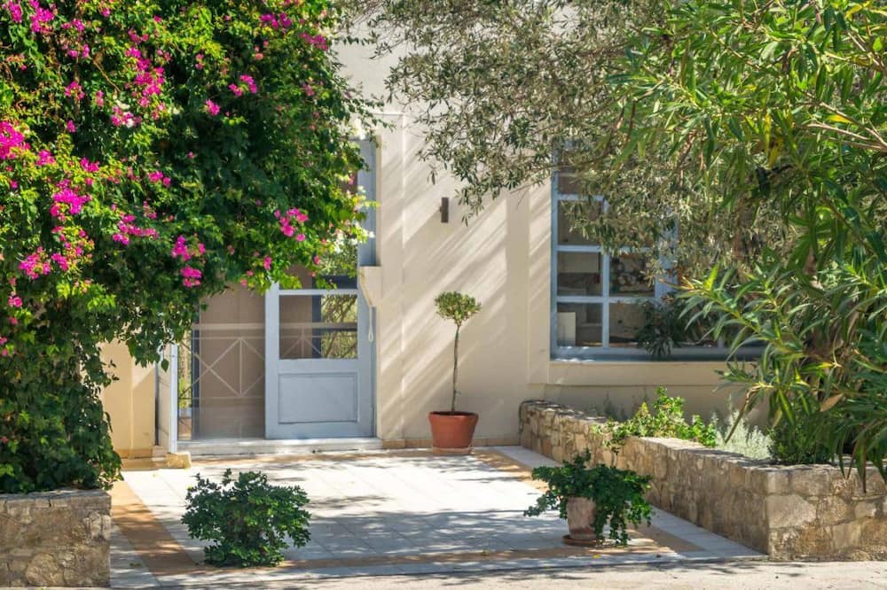 Armonia Bay Hotel 写真