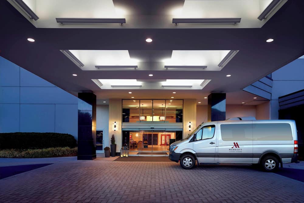 タイソンズ コーナー マリオット 写真