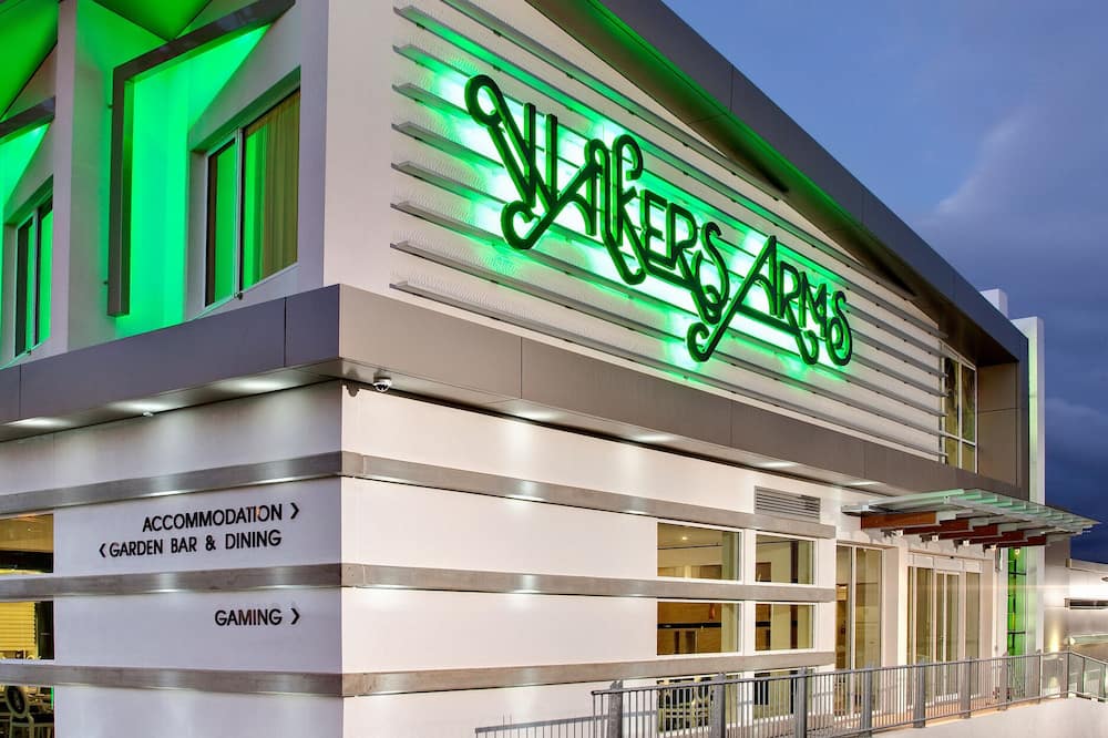 ウォーカーズ アームズ ホテル 写真