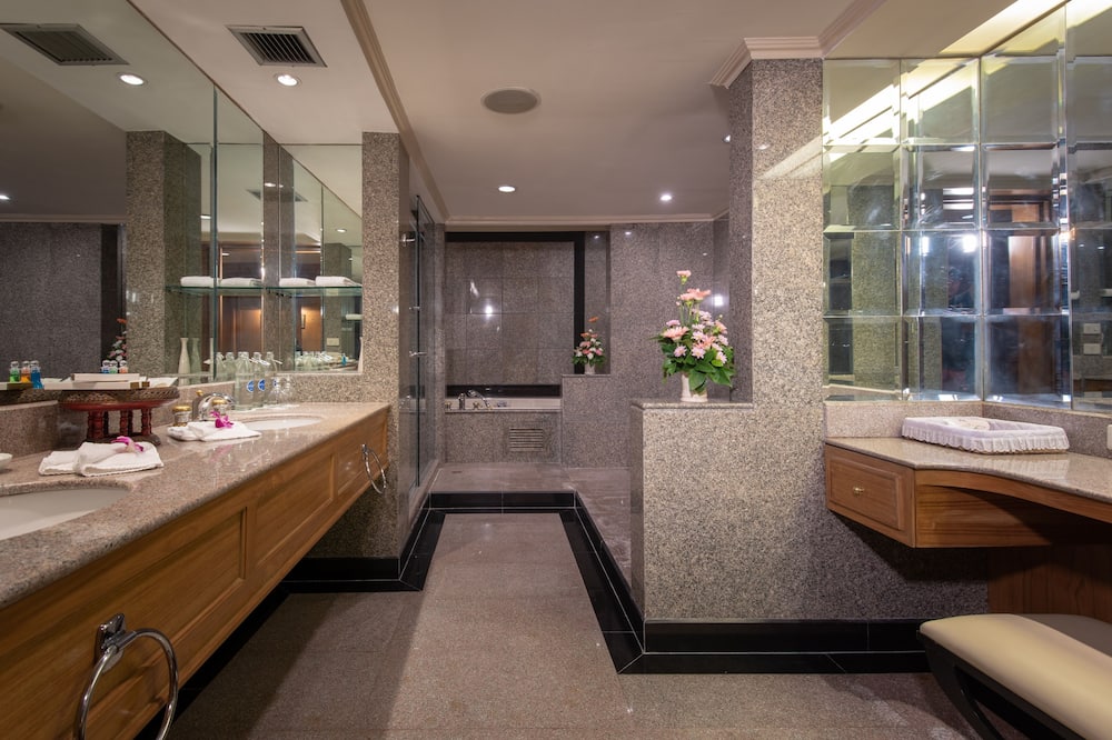 モンティエン リバーサイド ホテル 写真