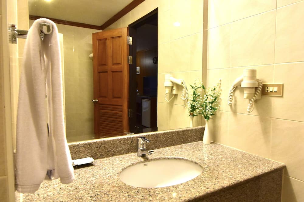 ダイナスティ イン パタヤ 写真