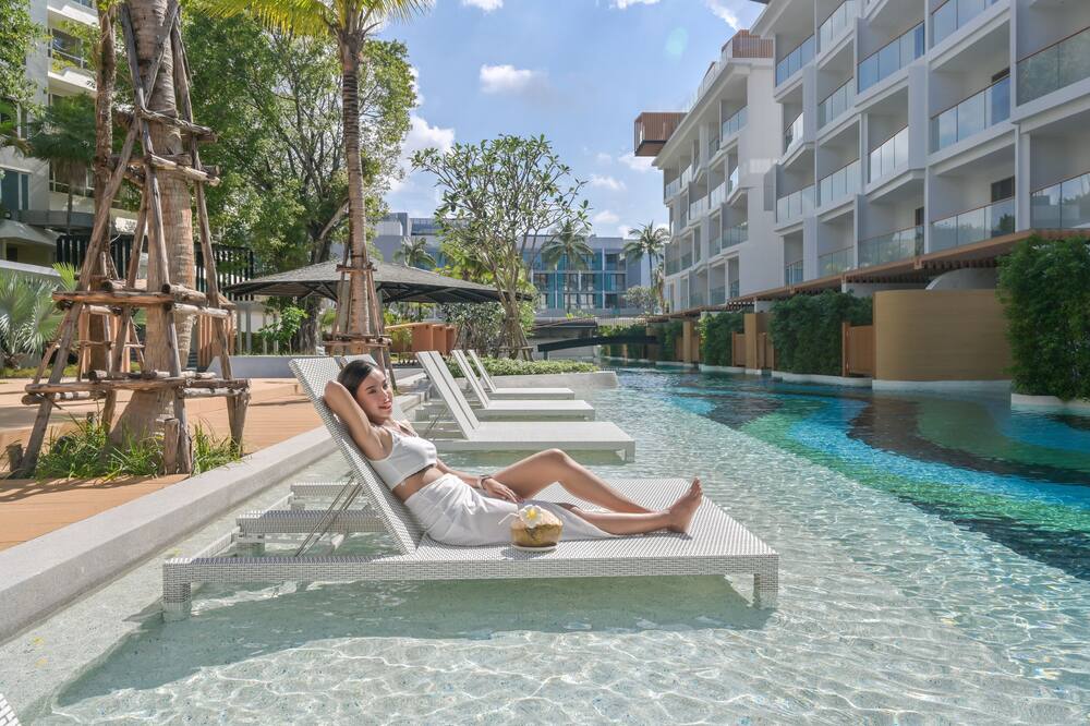 アンダマン エンブレース パトン 写真