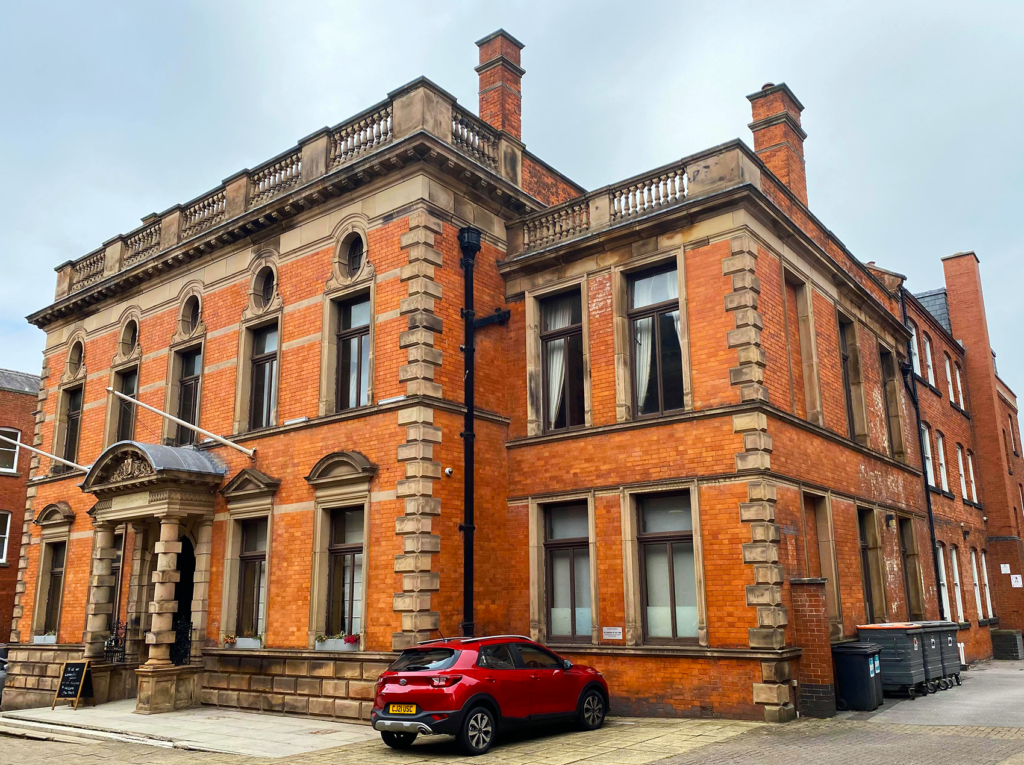 カテドラル クォーター ホテル 写真