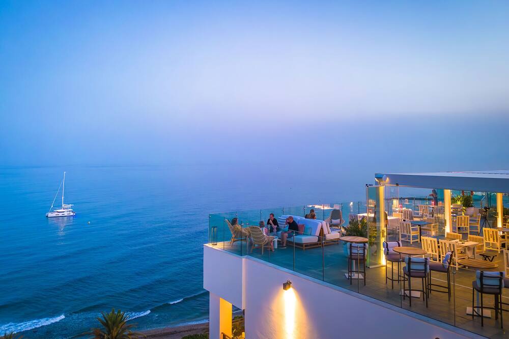 Hotel Fuerte Marbella. 写真