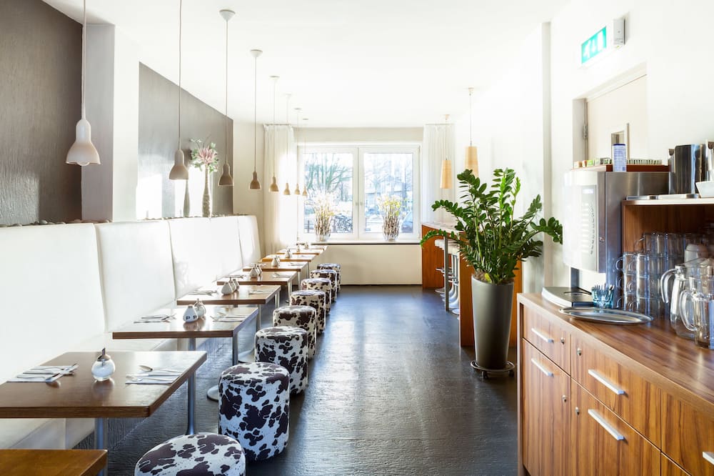 ホテル V ヴィクトリエプレイン 写真