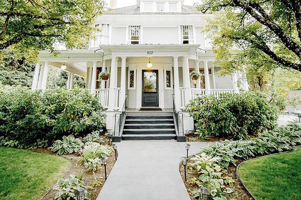 ブラックウェル ホテル 写真