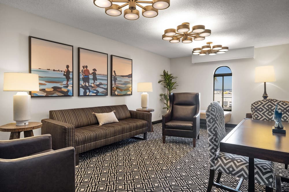 エンバシー スイーツ バイ ヒルトン ロサンゼルス インターナショナル エアポート サウス 写真