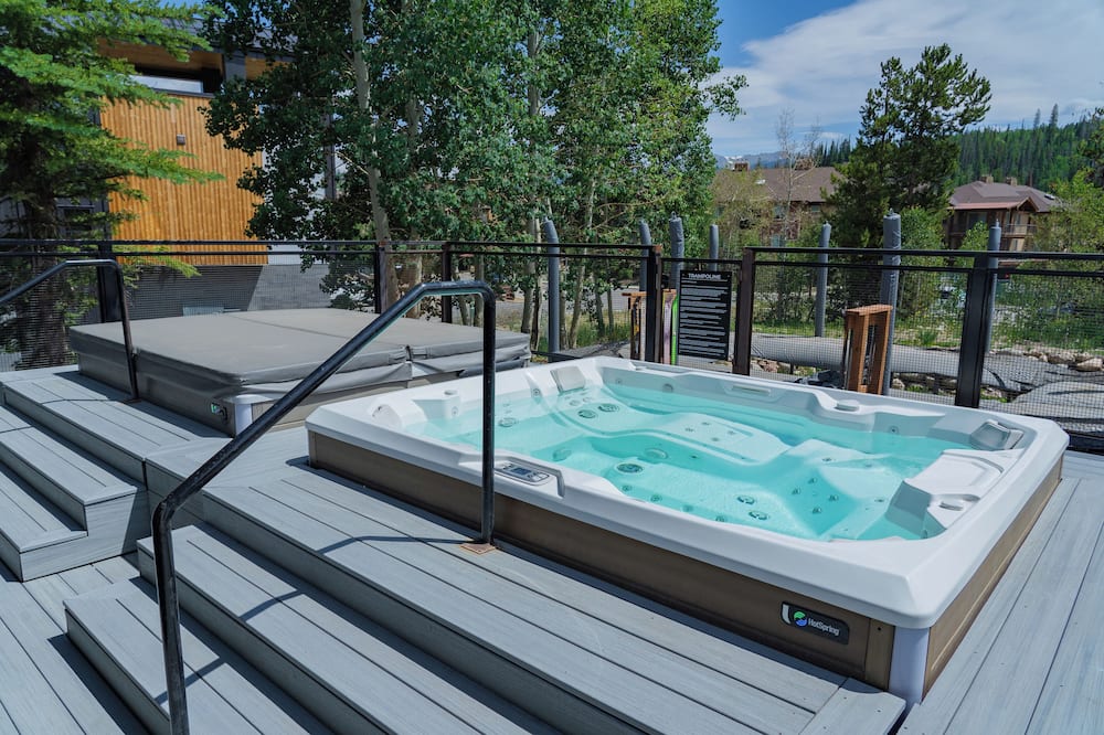 グラビティ ハウス ウィンター パーク 写真