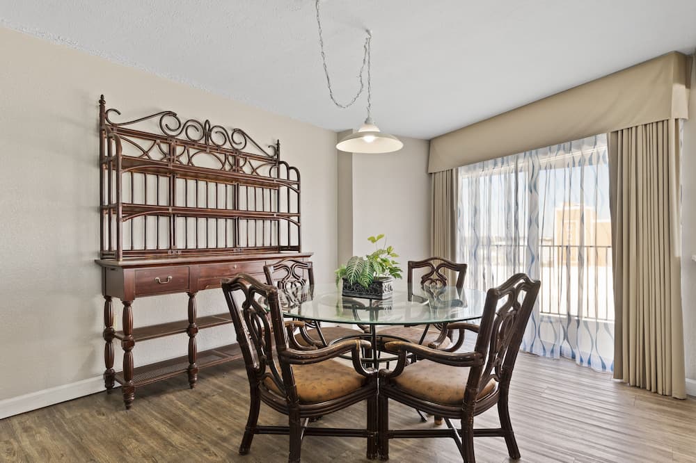 オーシャン クレスト イン アンド スイーツ 写真