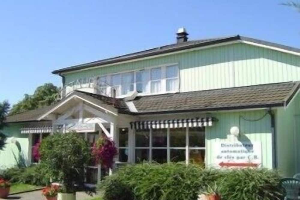 ファストホテル コルマール ウーセン 写真