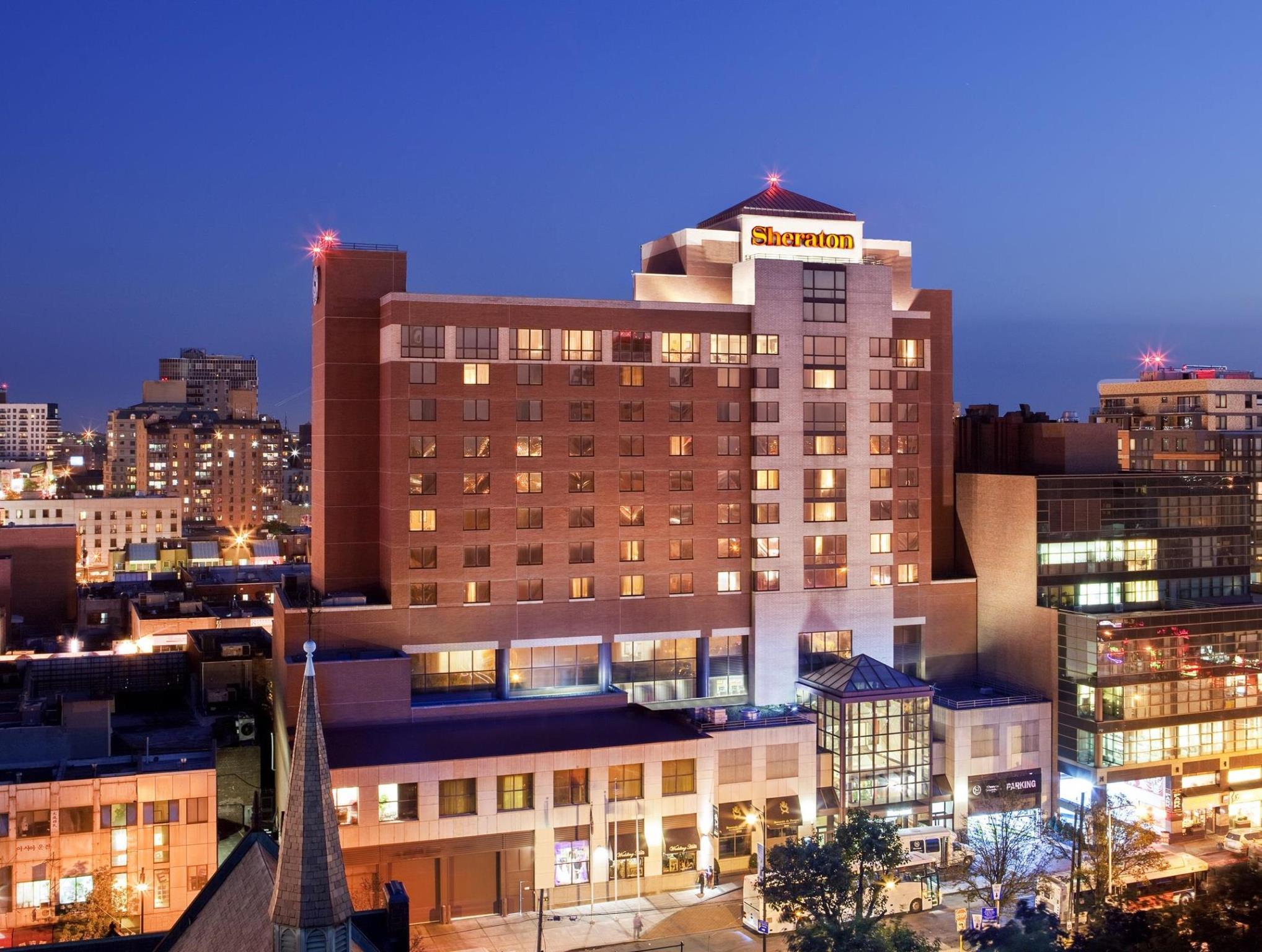 シェラトン ラガーディア イースト ホテル 写真