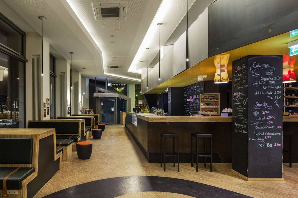 ジェネレーターハンブルグ 写真