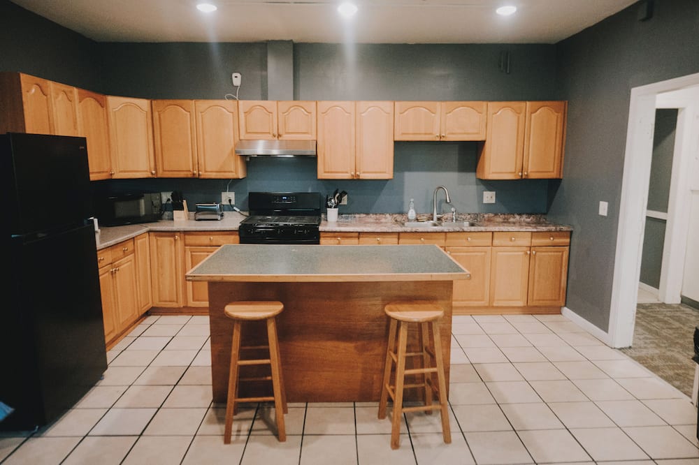 クイーン シティ イン 写真