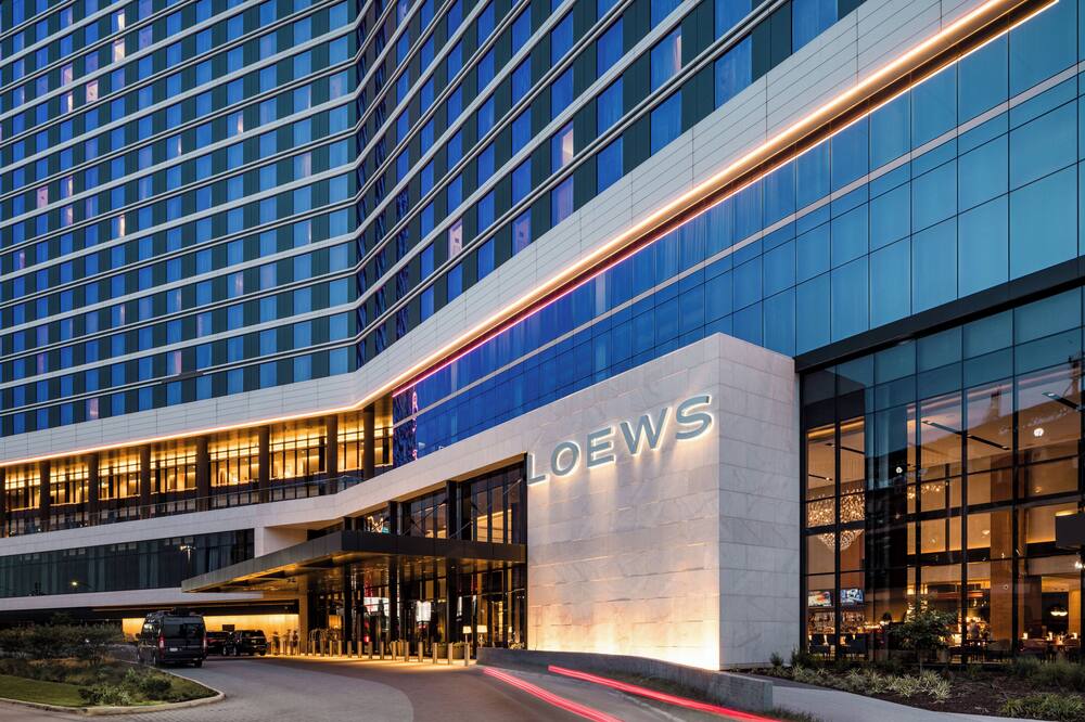 ロウズ アーリントン 写真