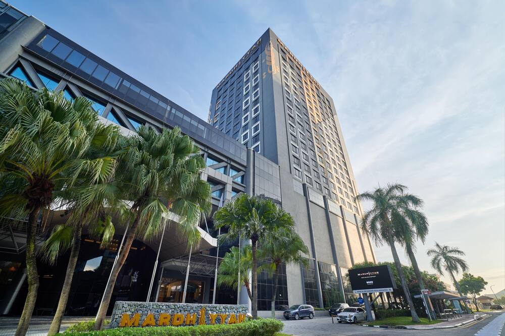 マルディヤ ホテル アンド スイーツ 写真