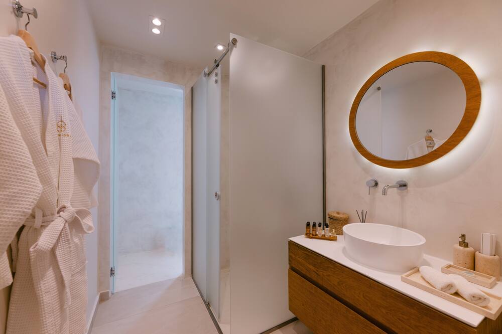 18 グレープス ホテル 写真