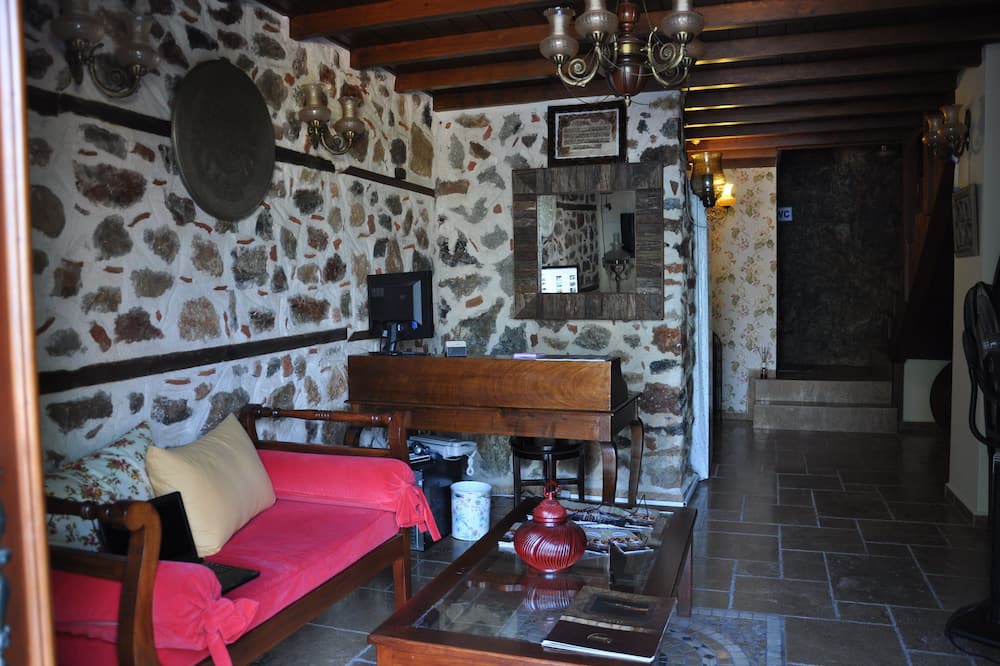 ハーモニー ブティック オテル 写真