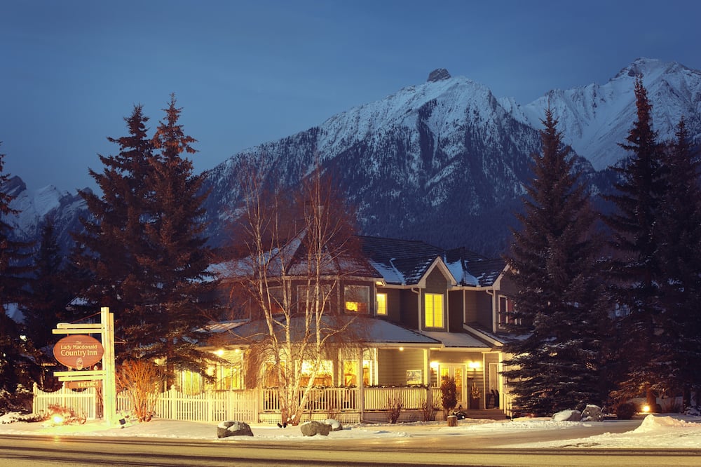 レイディ マクドナルド カントリー イン 写真