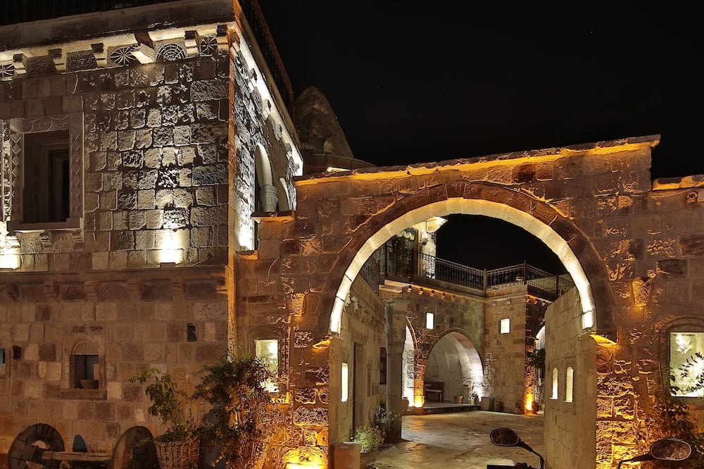 パノラミック ケイブ ホテル 写真