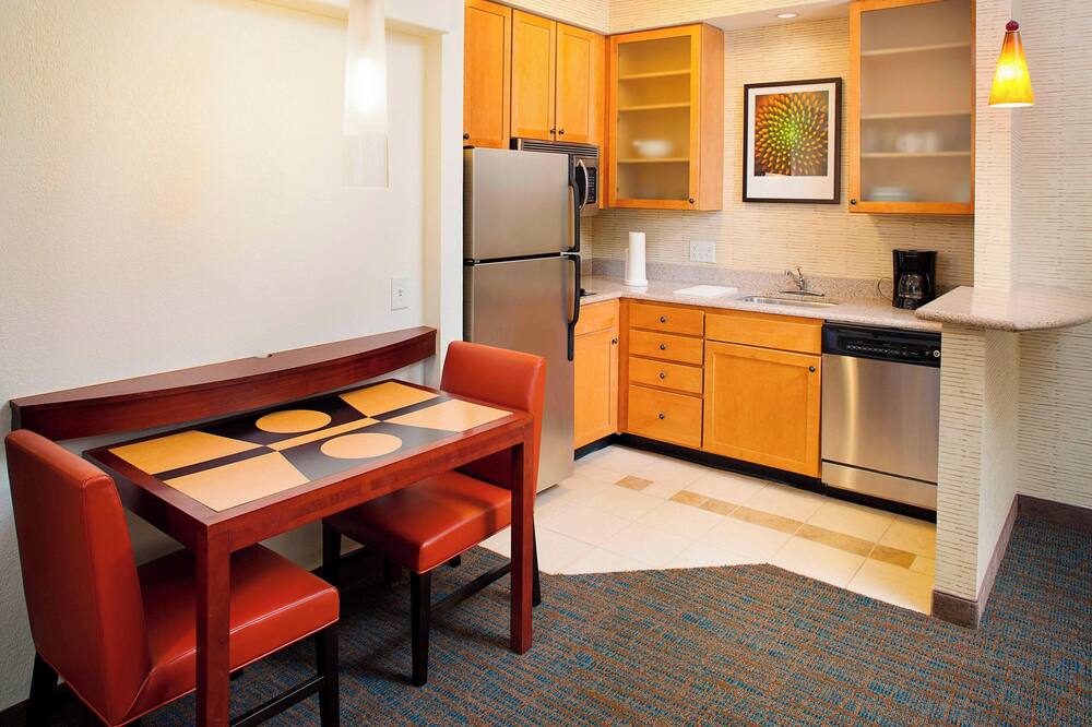 Residence Inn by Marriott Roanoke Airport 写真