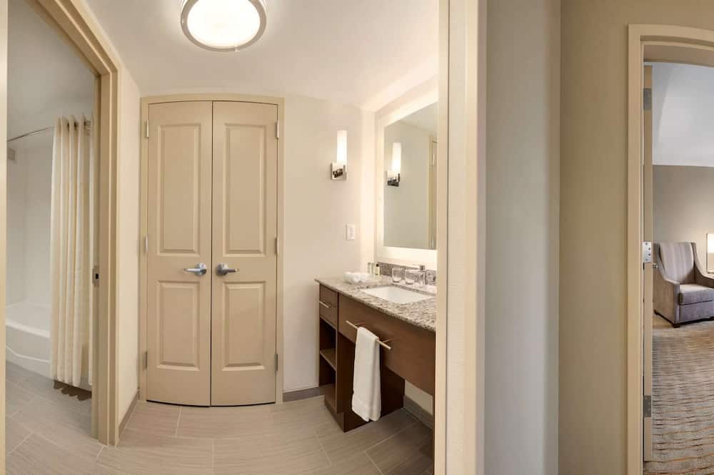 Homewood Suites by Hilton Charlottesville 写真