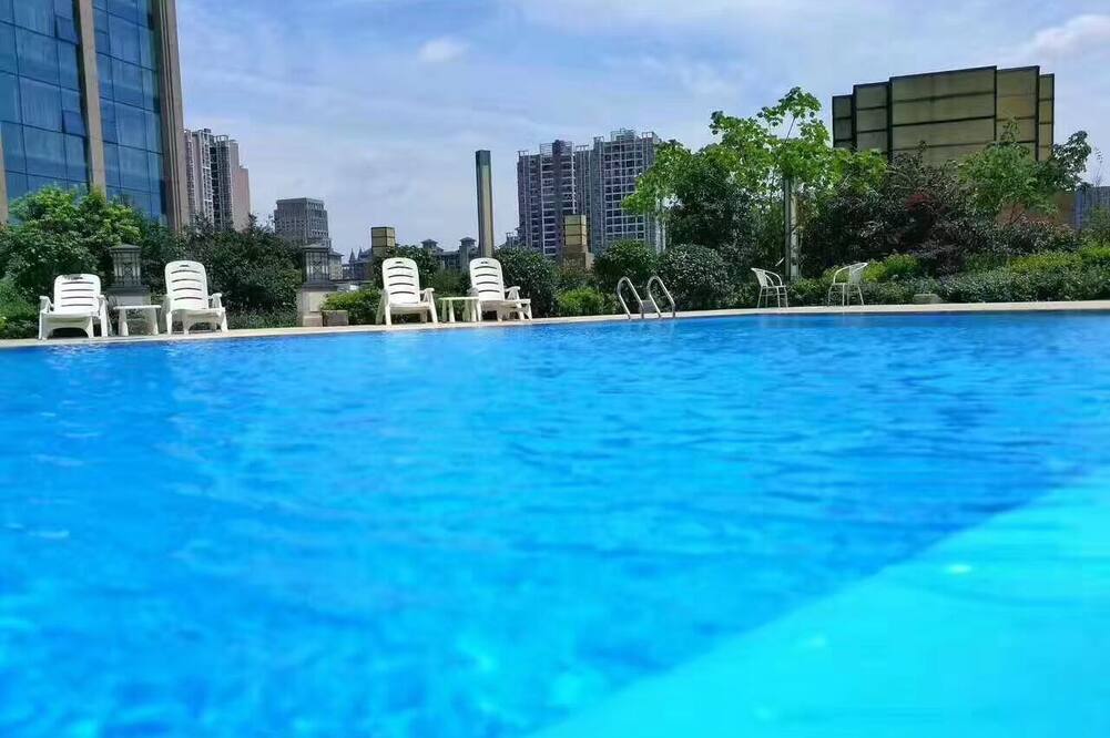 ワールドホテル グランド 嘉興 湖南 (湖南佳〓世尊酒店) 写真