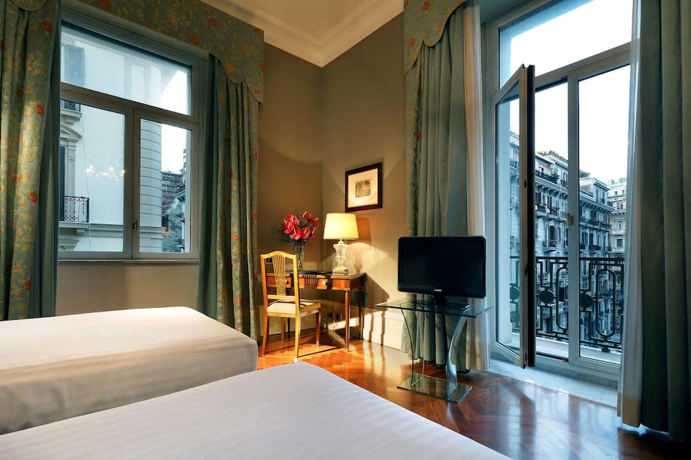 ユーロスターズ エクセルシオール ホテル 写真