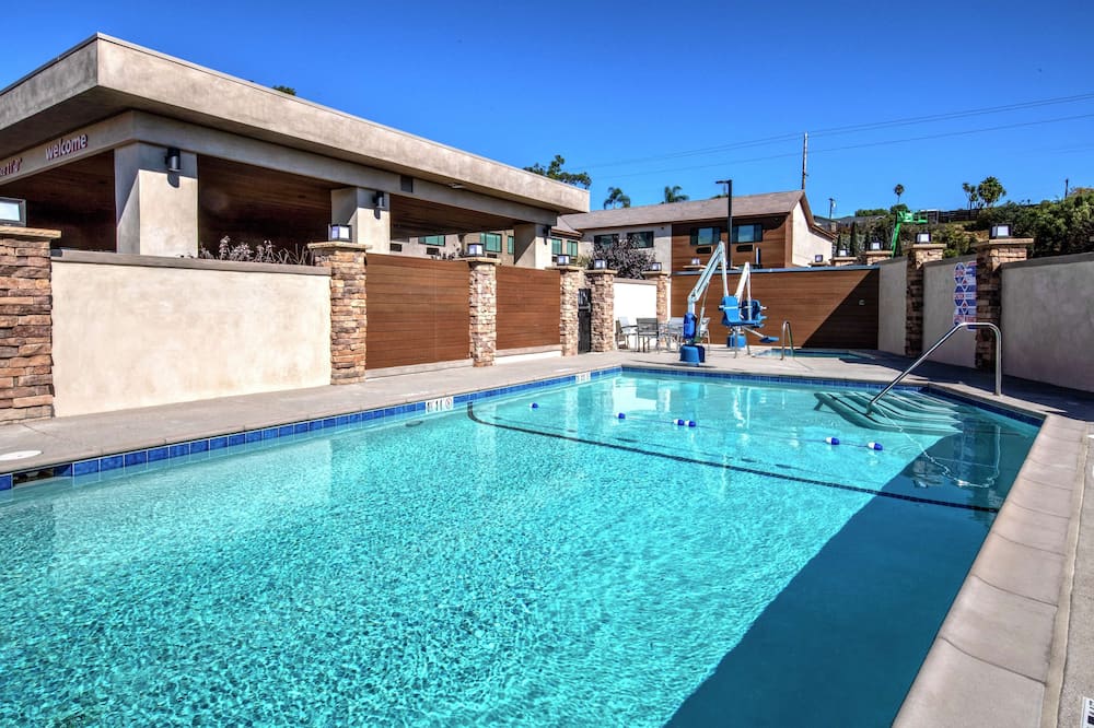 Hampton Inn by Hilton Cardiff Beach Encinitas, CA 写真