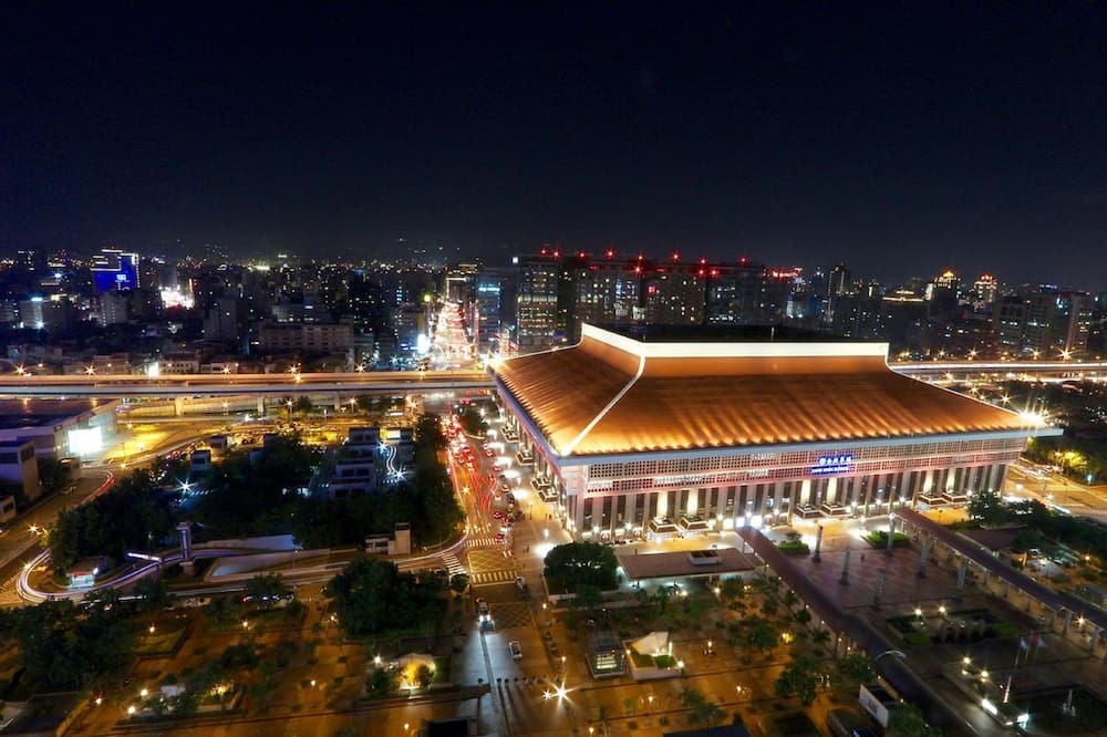 スカイ19 ホテル 写真